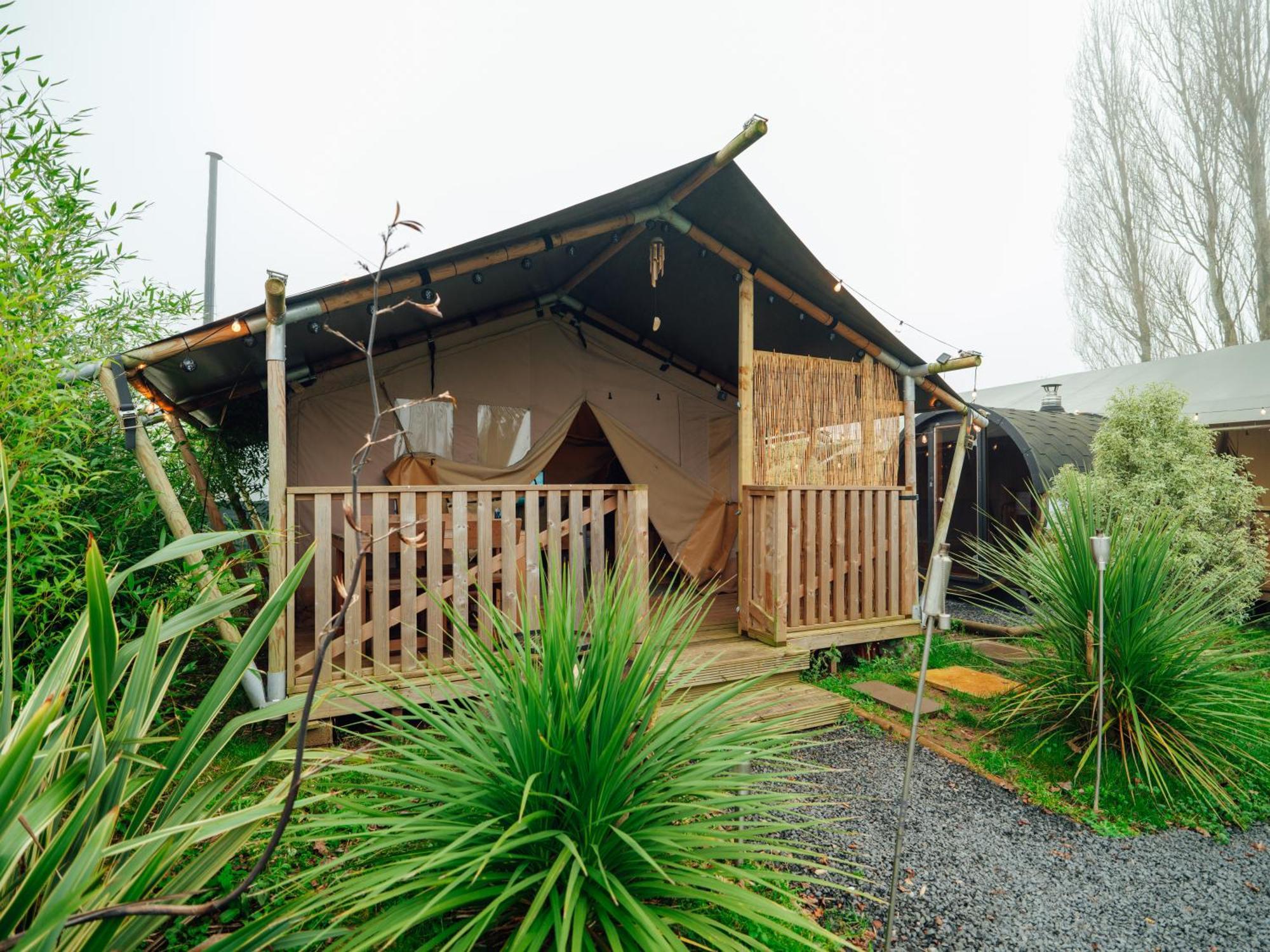 Sunset Retreats Safari Tent Ombersley Exteriér fotografie
